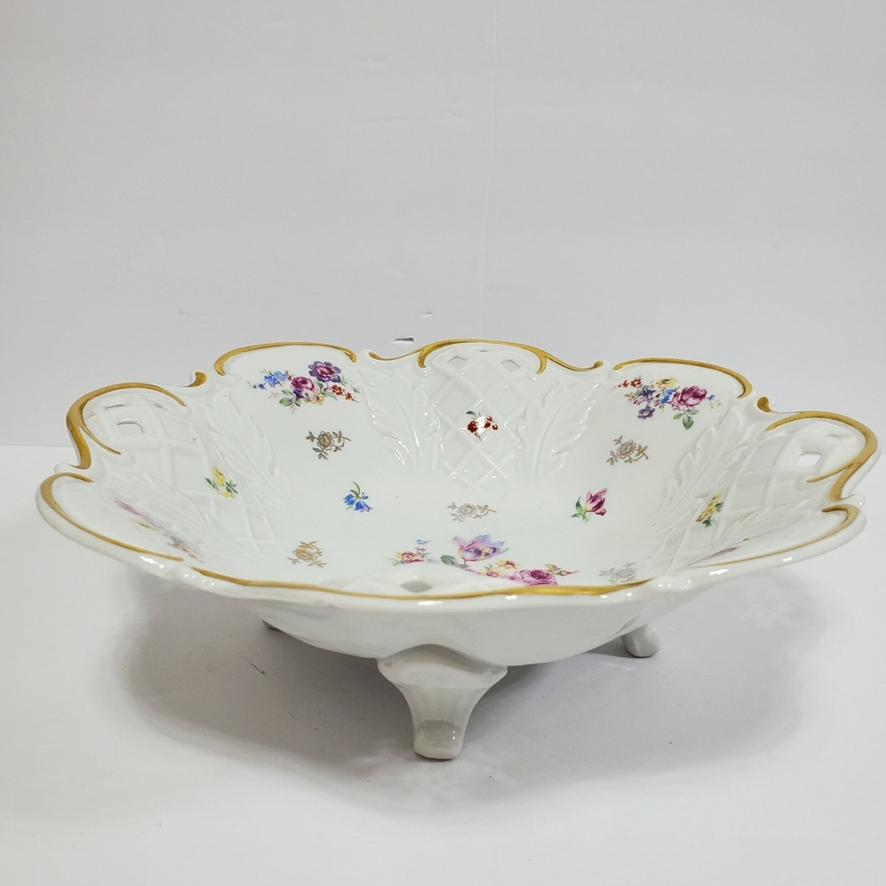Reichenbach Germany Pierced Lattice Porcelain Footed Serving‎ Centerpiece Bowl